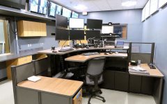 監控臺廠家在哪里？豪華監控臺哪家好？